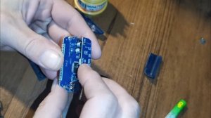 Почему в брелке старлайн А9 быстро садится батарейка?