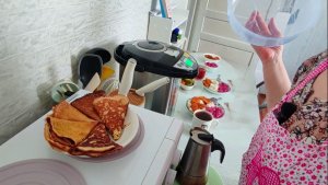 Присмотрели комод на кухню.