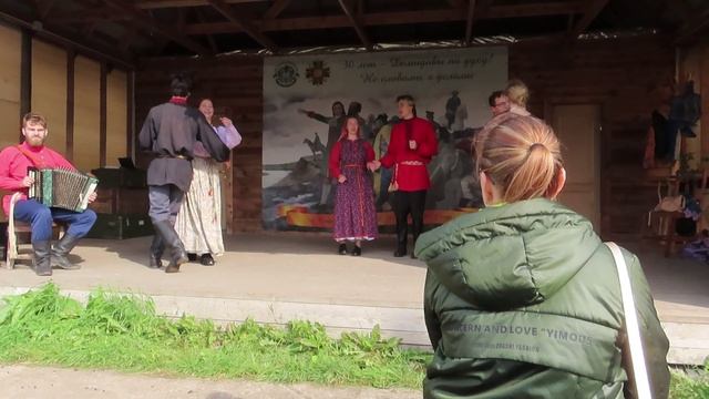 20.У храма Святого благоверного князя А.Невского/Предст.4 Пляска Фигура 1 Не велика птичка ласточка