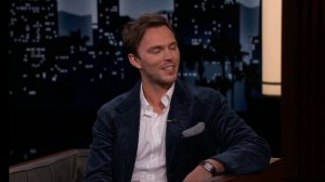 Николас Холт о работе с Николасом Кейджем, детских вечеринках с диджеями и обильном обеде во время