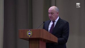 Глава КЧР вручил 34-й гвардейской мотострелковой бригаде боевое знамя с личной подписью В. Путина