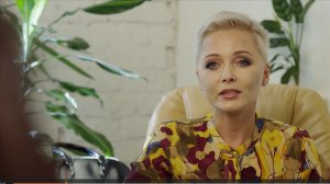 Начальница пытается вызвать на откровенный разговор