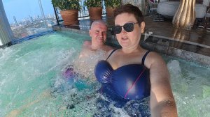 Резвимся в бассейне) Огромная ГРУДЬ БЕСПЛАТНО в Паттайе) Планируем следующий отпуск в Таиланде! Влог