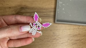 Зайчик из бисера 🐰