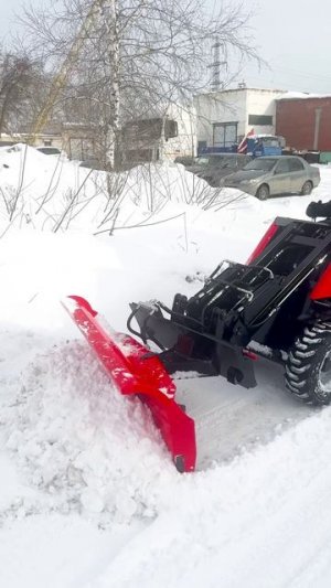 Сочленённый Мини-Погрузчик RED ONE с Поворотным Отвалом