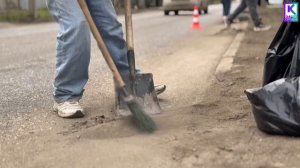 Улицу Мирошника сегодня очистили от грязи