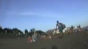 🏖️🐬 Судак, 1997 год — Витёк-попрыгунчик продаёт сосиски.