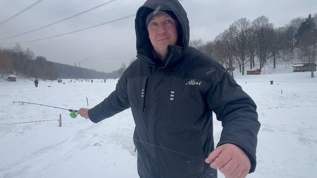 Дмитрий на Основном водоёме смотреть онлайн