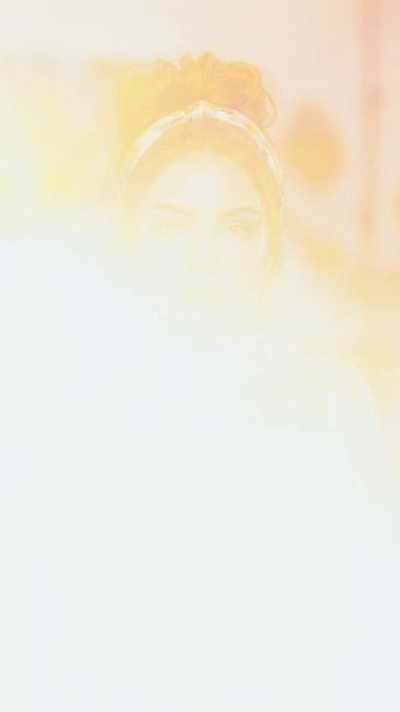 Лиза Аверлин Феномен