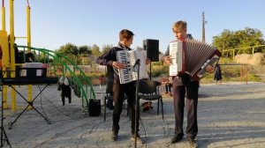 Грицун Влад и Буркот Иван, преподаватель Утенкова С.В.