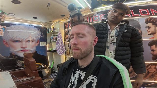 Действительно ли в Дели самй лучьший Индийский массаж головы？ смотреть онлайн