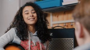 GoGetter4- Unit 5- Communication–Talking about plans (going to-will)- Video 5.4- What are you up to?