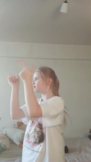 танцуем разные песни