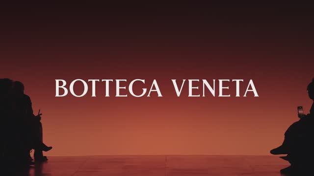 Показ коллекции Bottega Veneta осень-зима 2023-2024