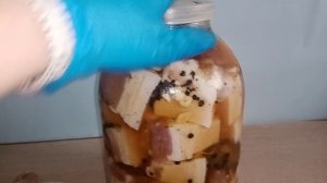 Сало в банке салю постоянно именно так. Быстро, легко, вкусно.