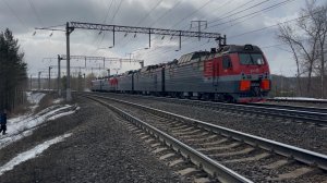 «Перегонка с ремонта!» Электровоз «Ермак» 2ЭС5К-404 с «Дончаком» 3ЭС4К-078 на перегоне, 2025 год