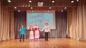 Косил Ясь конюшину