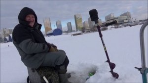 РЫБОЛОВ  ИВАНОВИЧ . На новом месте сопа клюёт.