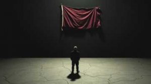 Нас тянет на дно!