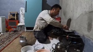 От трудностей к миру | Штукатурка ванной комнаты и жизнь Пии и ее дочери