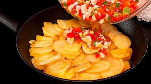 Простой рецепт на одной сковороде, где вы просто заливаете картофель яйцами