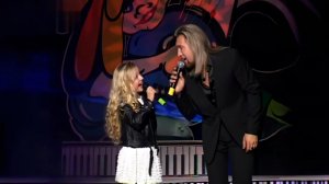 Пётр Елфимов и Александра Нехай - Ружа кветка (Фестиваль «Халi-Хало», Новополоцк, 15.11.2012 г.)