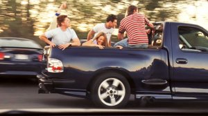 Соседка 2004 – «Мы ничего не делаем, а надо терять голову!» Три друга🎉😎