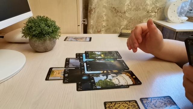 Что будет дальше между вами? Таро онлайн гадание