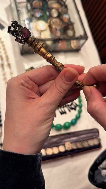 Антикварный портбукет!