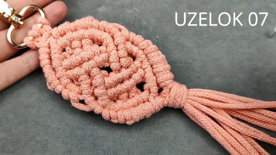 Макраме Урок для Новичков/ брелок на сумку/UZELOK 07