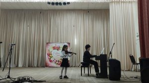 Аветисова Анна, 7 лет