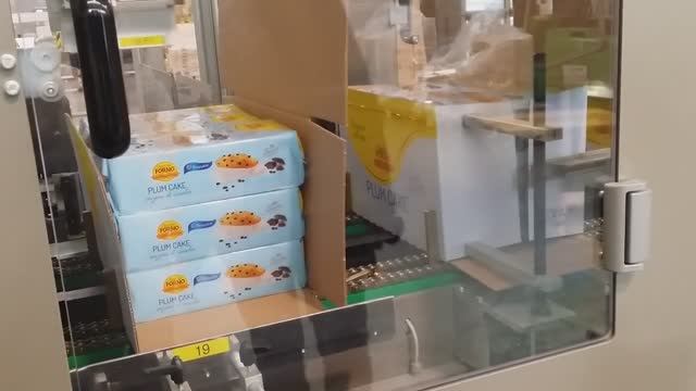 Групповая упаковка печенья в короб Wraparound / Шоубокс (горизонтальная укладка)