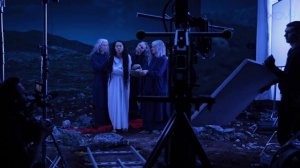 Бэкстейдж съемки клипа MANIZHA - Держи меня земля / Hold Me Mother Earth