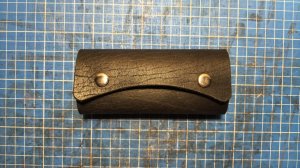 Урок 3 Ключница из натуральной кожи своими руками. Чехол под ключи. Выкройка