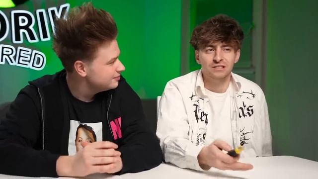 Я ПОКУПАЮ СТРАННЫЕ ОБЪЯВЛЕНИЯ НА АВИТО !!! смотреть онлайн