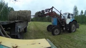 Прерывистый сенокос продолжается. Скосил немного и успел. Урожай радует. Т-40 и ЮМЗ-6 на сенокосе