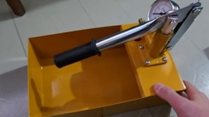 Как собрать опрессовочный насос, опрессовщик новичку, без опыта. Для подкачки системы отопления.