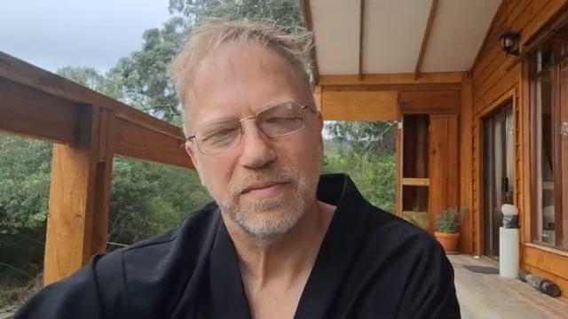 Зиндад-Вы находитесь на более высокой временной линии! Сообщение от 8 смотреть онлайн