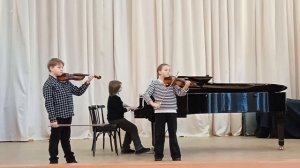 А.Корелли «Сарабанда» / Л.Бетховен «Менуэт» / Р.Глиэр Вальс из балета «Медный всадник»