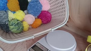 вяжу остатки пряжи. черепаха 🐢 и мячик ⚽