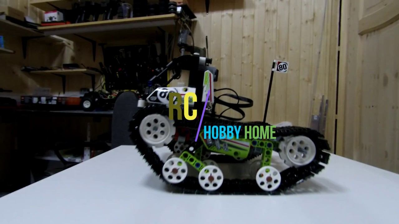 Lego Technic 42065. Скоростной вездеход.