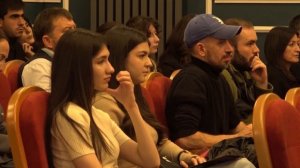 Къэбэртаехэм ячэщтеу / Къэбэрдей жэщтеуэ