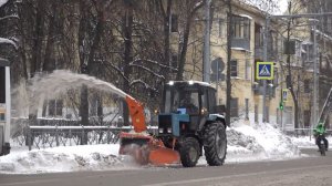 Рекордные сугробы в Подмосковье: как работают коммунальные службы?