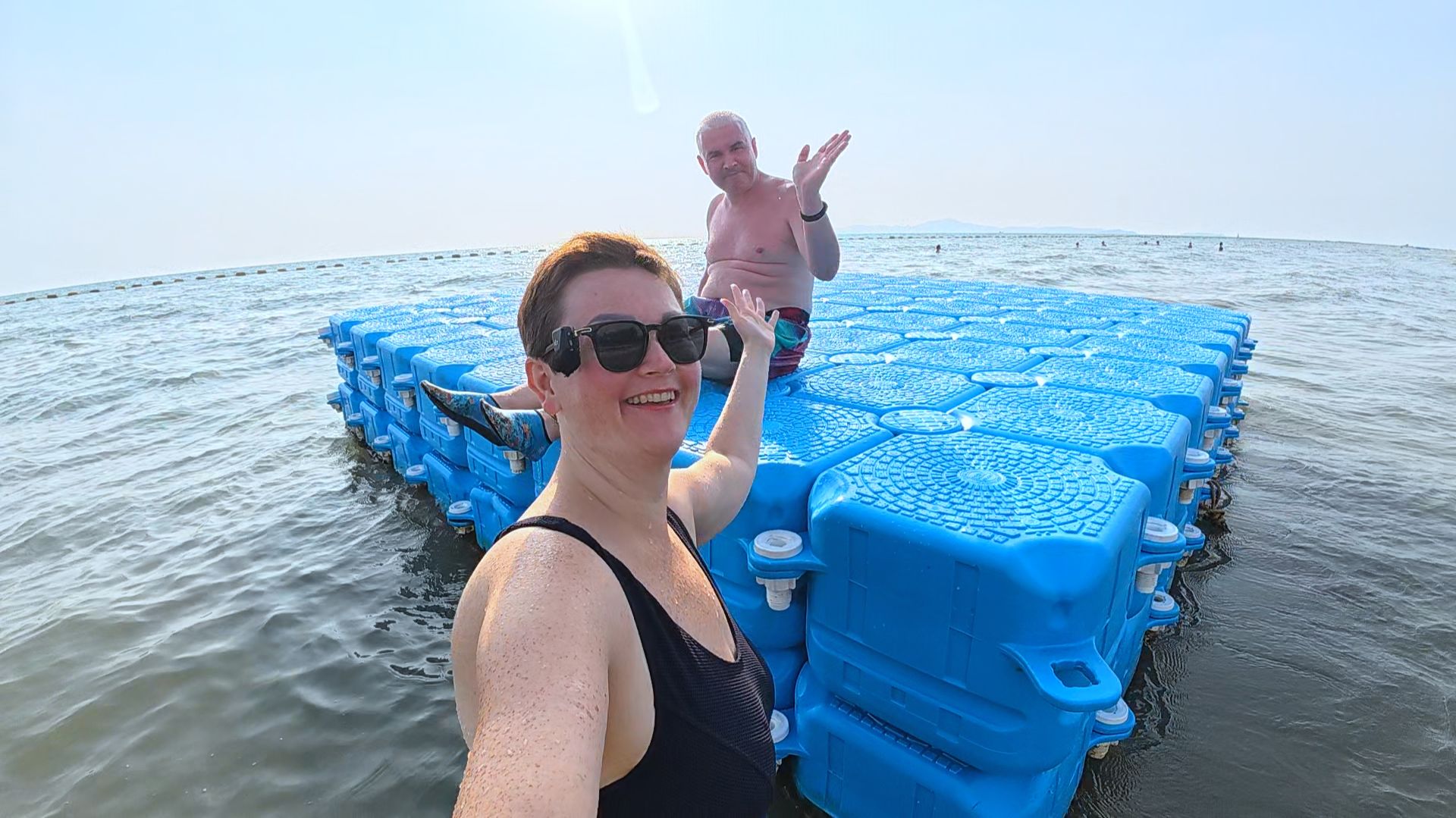 Море в Паттайе преподнесло НАПОСЛЕДОК нам удивительный ПОДАРОК! Болталка в море) Отдых в Таиланде смотреть онлайн