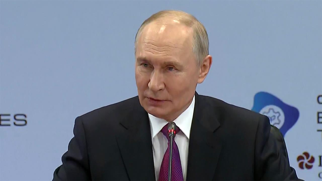 Владимир Путин провел встречу с российскими учеными. смотреть онлайн