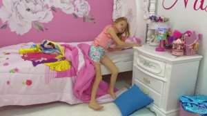 Nastya lost her dog and other stories for kids