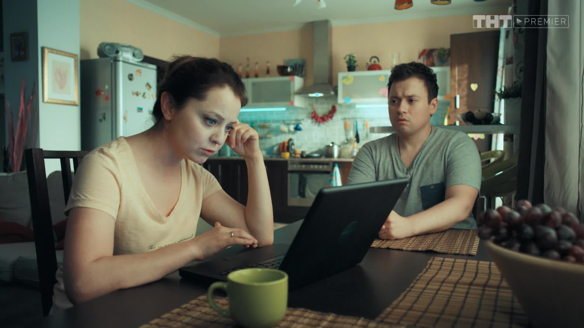 САШАТАНЯ, 3 сезон, 19 серия смотреть онлайн