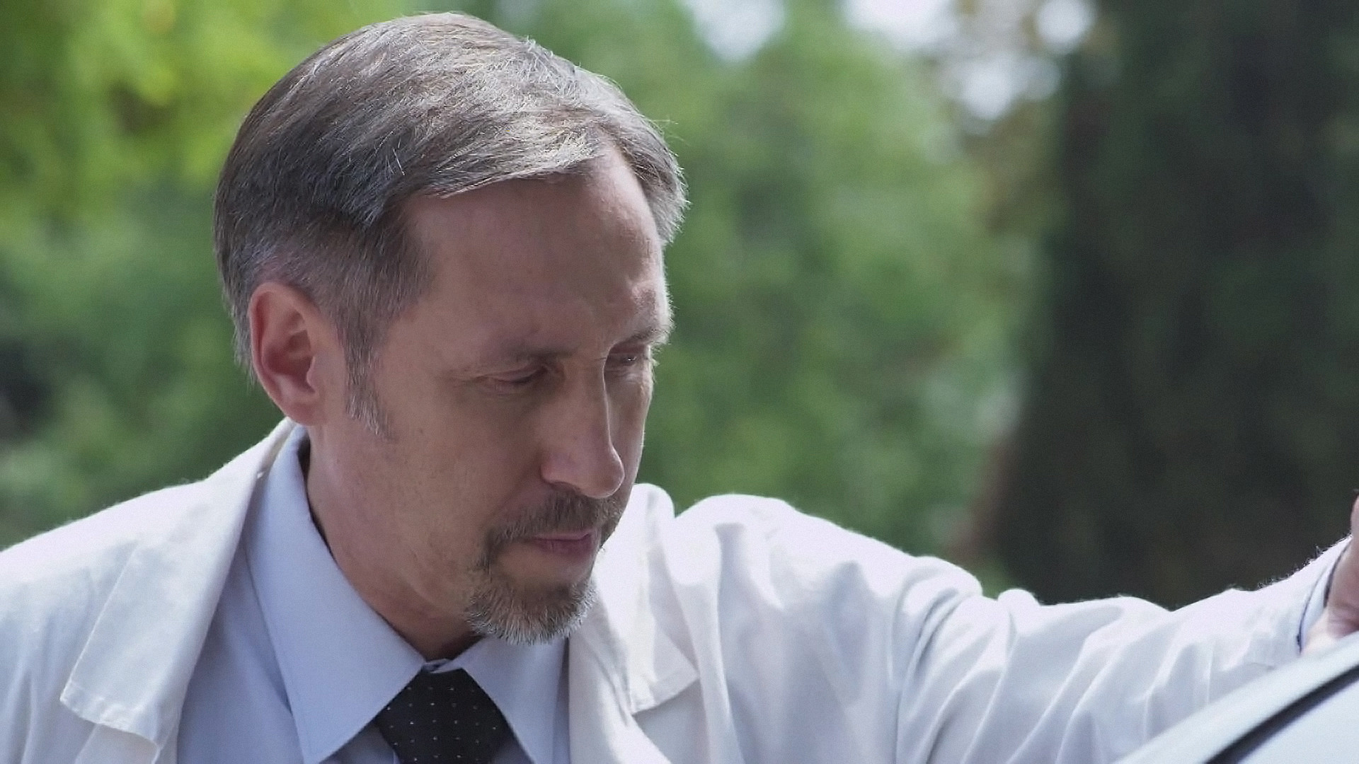 Пляж. Жаркий сезон, 1 сезон, 13 серия смотреть онлайн