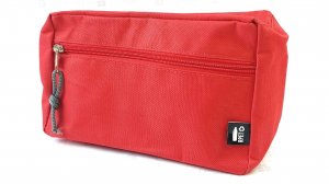 Красная косметичка из RPET