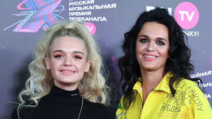 «Не прокормлю»: у дочери певицы Славы возникли проблемы с деньгами смотреть онлайн